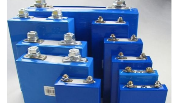 東莞免费看片在线观看网站回收廠家講述電瓶車鉛酸蓄電池的恰當充電方式